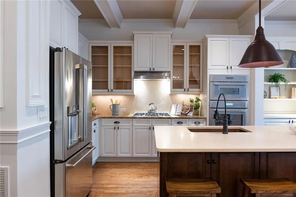 675 Lockton, Sandy Springs, Georgia 30342, 4 Bedrooms Bedrooms, ,4 BathroomsBathrooms,Residential,Sold,675 Lockton,7471869