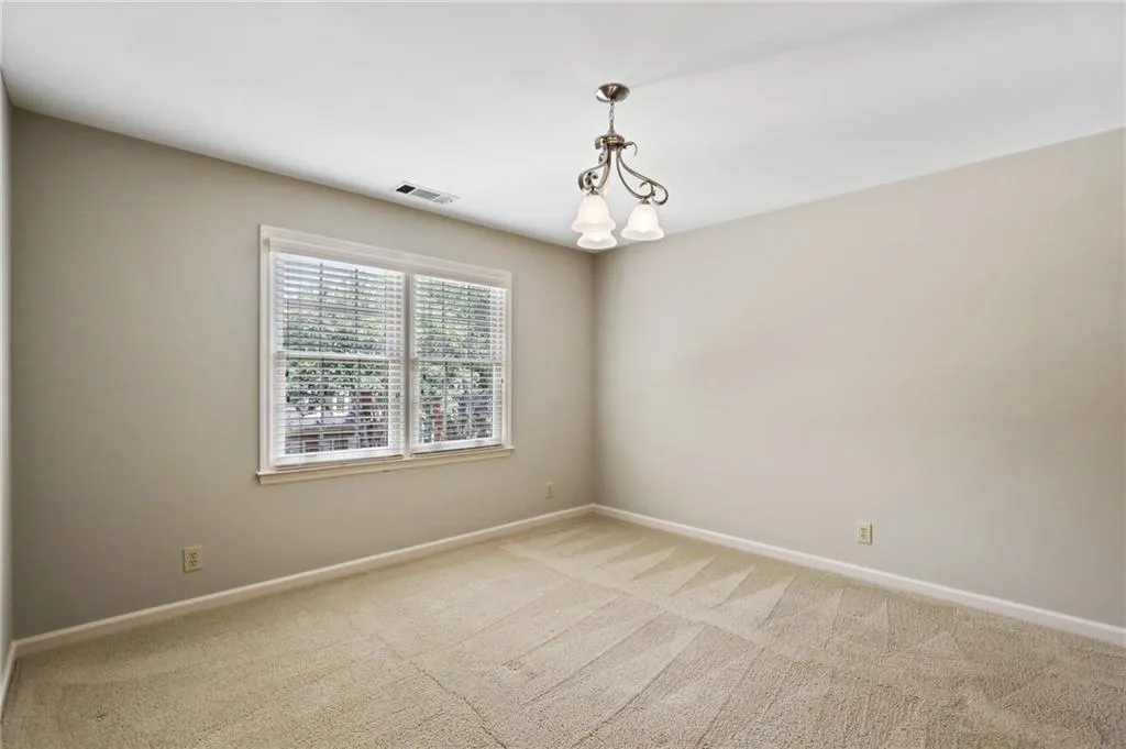 2065 Dunwoody Heritage Drive, Sandy Springs, Georgia 30350, 5 Bedrooms Bedrooms, ,3 BathroomsBathrooms,Residential,Sold,2065 Dunwoody Heritage Drive,6763777