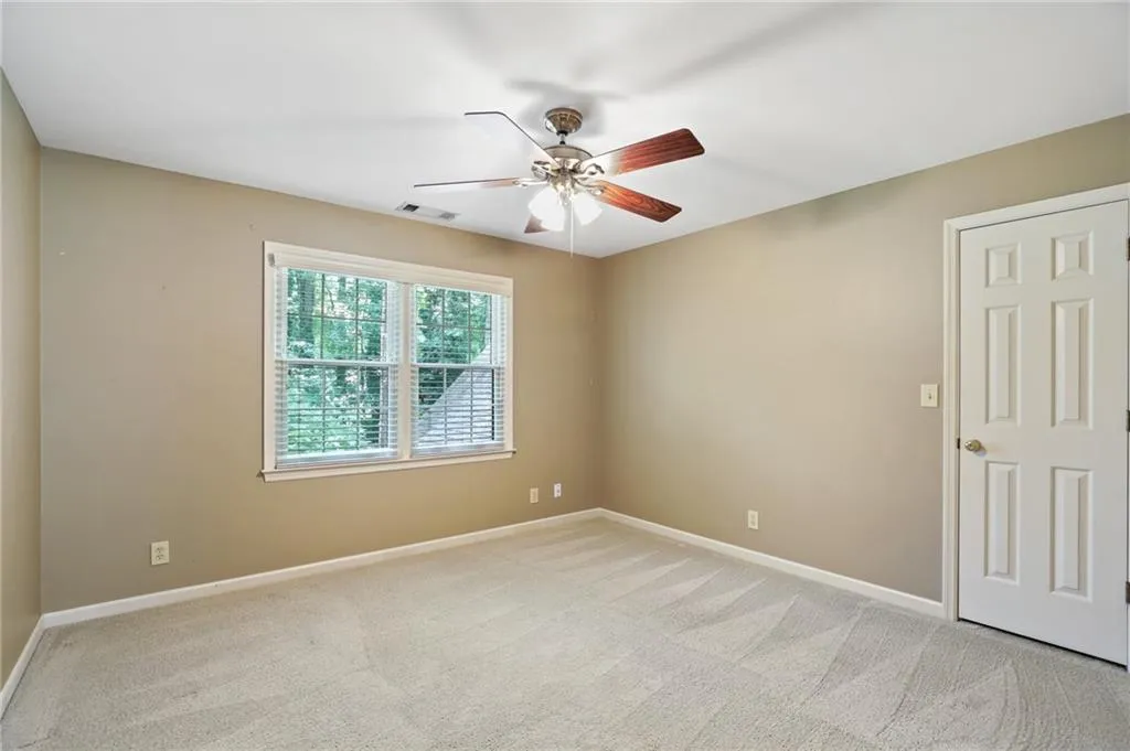 2065 Dunwoody Heritage Drive, Sandy Springs, Georgia 30350, 5 Bedrooms Bedrooms, ,3 BathroomsBathrooms,Residential,Sold,2065 Dunwoody Heritage Drive,6763777