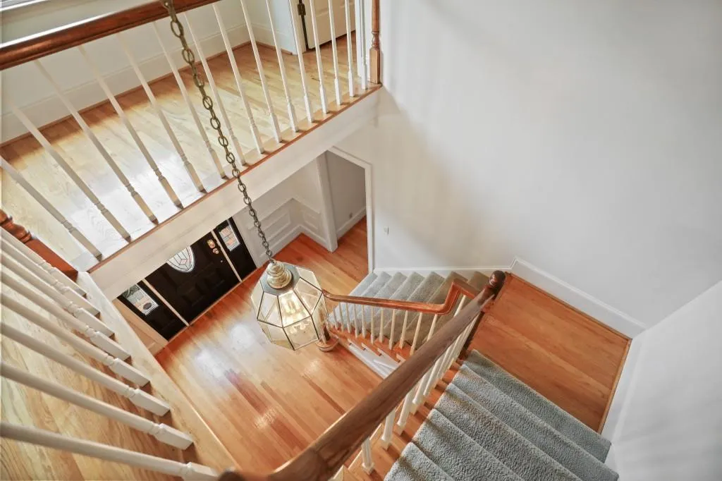 2065 Dunwoody Heritage Drive, Sandy Springs, Georgia 30350, 5 Bedrooms Bedrooms, ,3 BathroomsBathrooms,Residential,Sold,2065 Dunwoody Heritage Drive,6763777