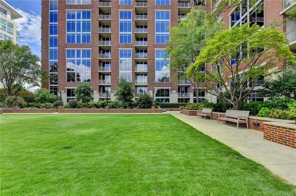 1820 Peachtree Street Nw Unit 905, Atlanta, Georgia 30309, 2 Bedrooms Bedrooms, ,2 BathroomsBathrooms,Residential,For Sale,1820 Peachtree Street Nw Unit 905,7631976