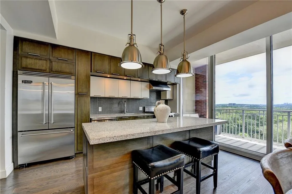 1820 Peachtree Street Nw Unit 905, Atlanta, Georgia 30309, 2 Bedrooms Bedrooms, ,2 BathroomsBathrooms,Residential,For Sale,1820 Peachtree Street Nw Unit 905,7631976