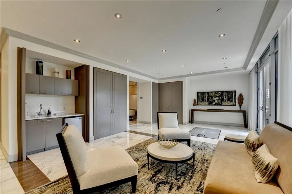1820 Peachtree Street Nw Unit 905, Atlanta, Georgia 30309, 2 Bedrooms Bedrooms, ,2 BathroomsBathrooms,Residential,For Sale,1820 Peachtree Street Nw Unit 905,7631976