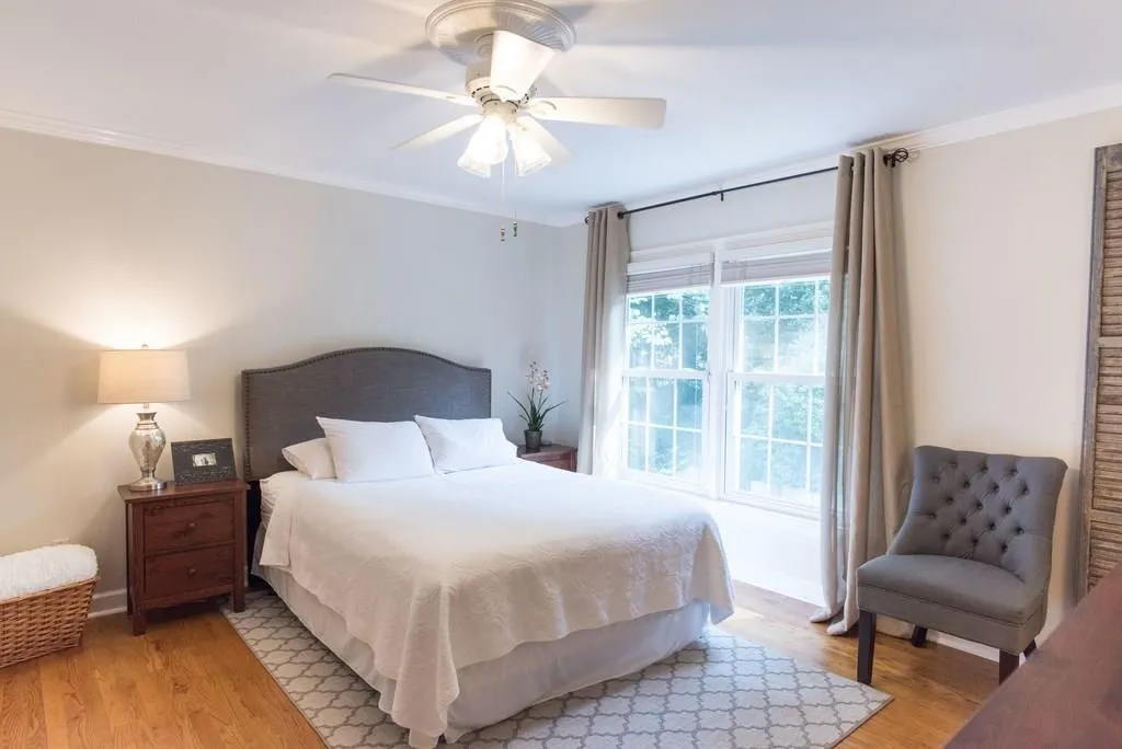 4 Mount Vernon Circle, Sandy Springs, Georgia 30338, 2 Bedrooms Bedrooms, ,2 BathroomsBathrooms,Residential,Sold,4 Mount Vernon Circle,6041476