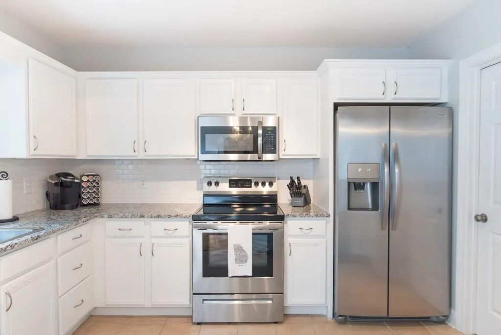 4 Mount Vernon Circle, Sandy Springs, Georgia 30338, 2 Bedrooms Bedrooms, ,2 BathroomsBathrooms,Residential,Sold,4 Mount Vernon Circle,6041476