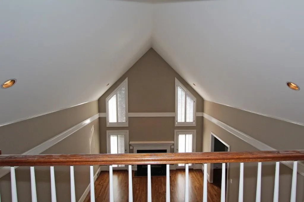 220 Embassy Court, Sandy Springs, Georgia 30328, 3 Bedrooms Bedrooms, ,2 BathroomsBathrooms,Residential,Sold,220 Embassy Court,5918041