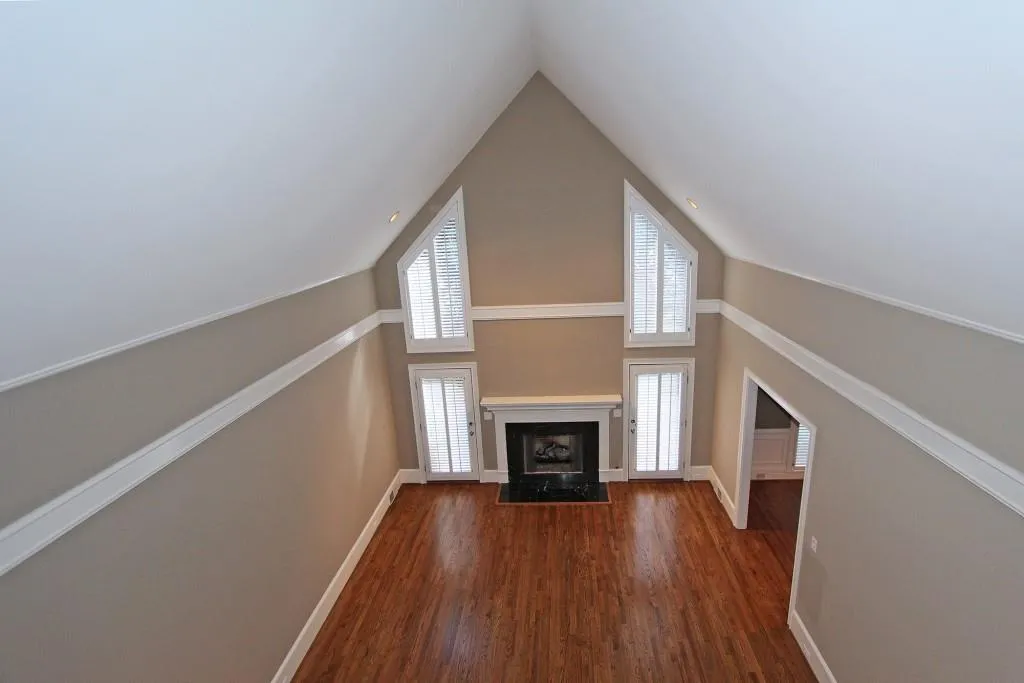 220 Embassy Court, Sandy Springs, Georgia 30328, 3 Bedrooms Bedrooms, ,2 BathroomsBathrooms,Residential,Sold,220 Embassy Court,5918041