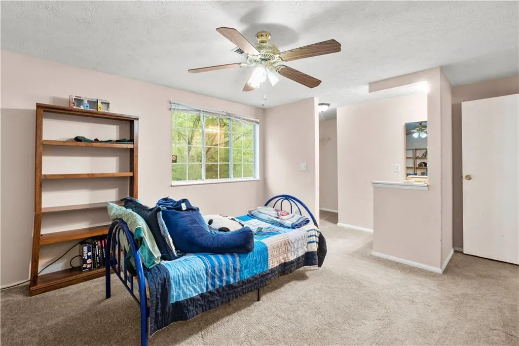8857 Applegate Lane, Sandy Springs, Georgia 30350, 2 Bedrooms Bedrooms, ,2 BathroomsBathrooms,Residential,Sold,8857 Applegate Lane,7038534