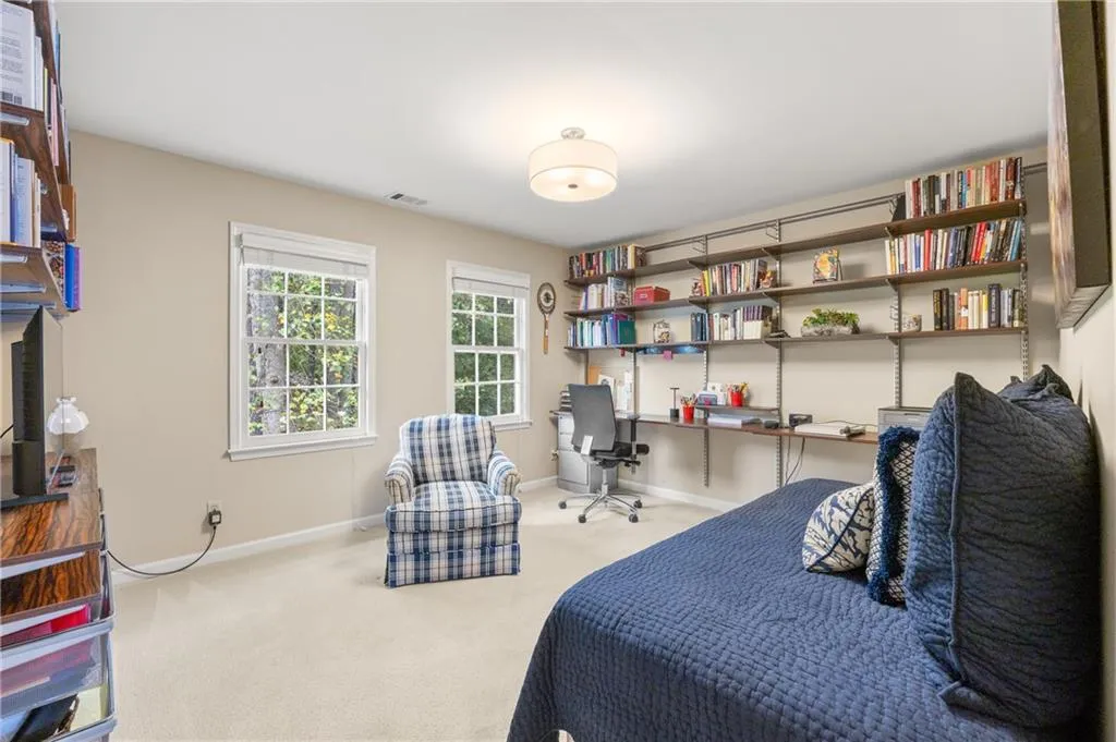Bedroom/Flex Space