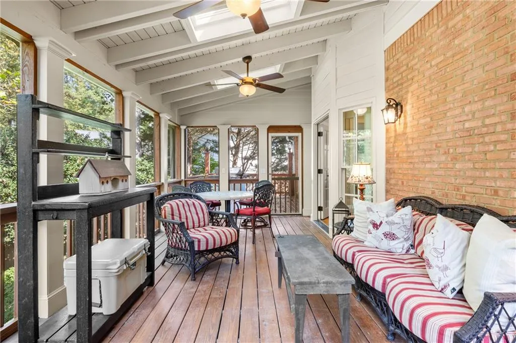 Screened Porch