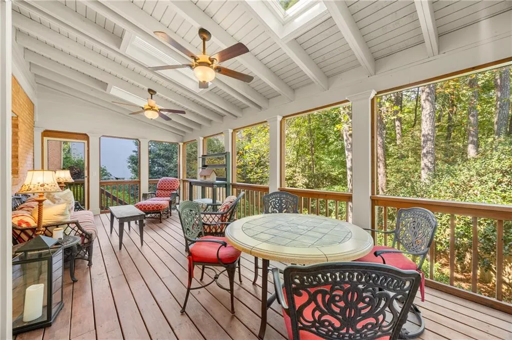 Screened Porch