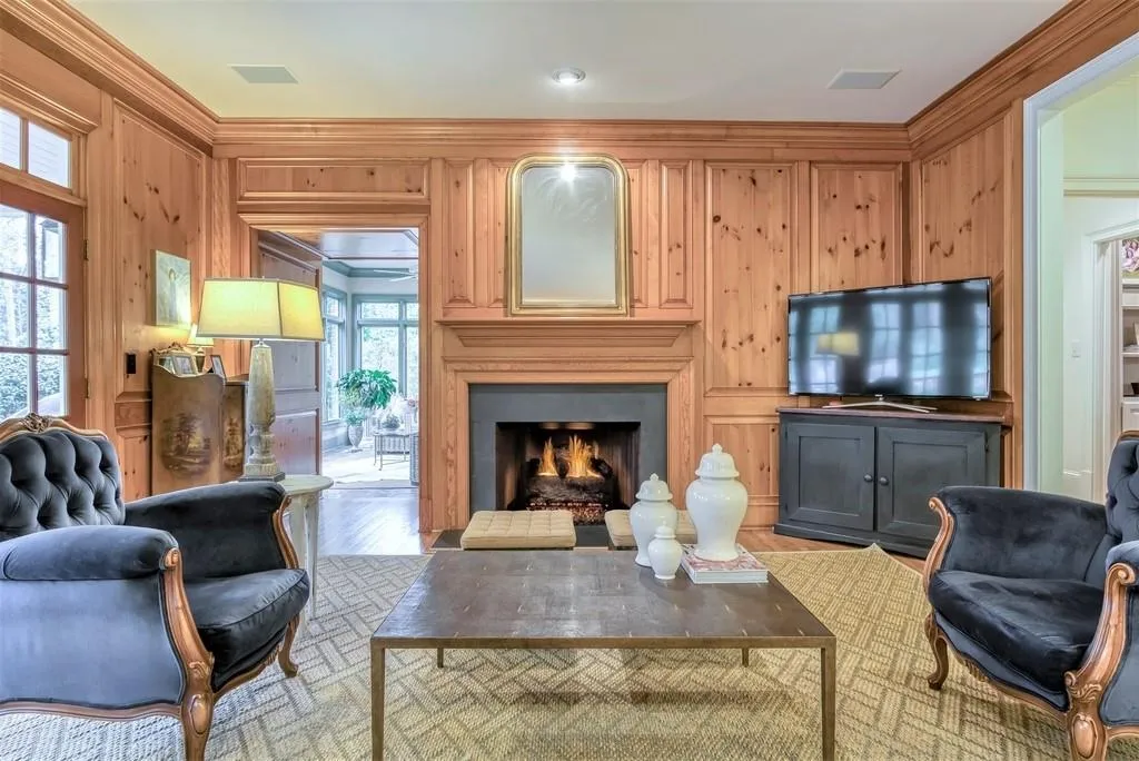 125 Old Stratton Chase Nw, Atlanta, Georgia 30328, 5 Bedrooms Bedrooms, ,5 BathroomsBathrooms,Residential,Sold,125 Old Stratton Chase Nw,6691629