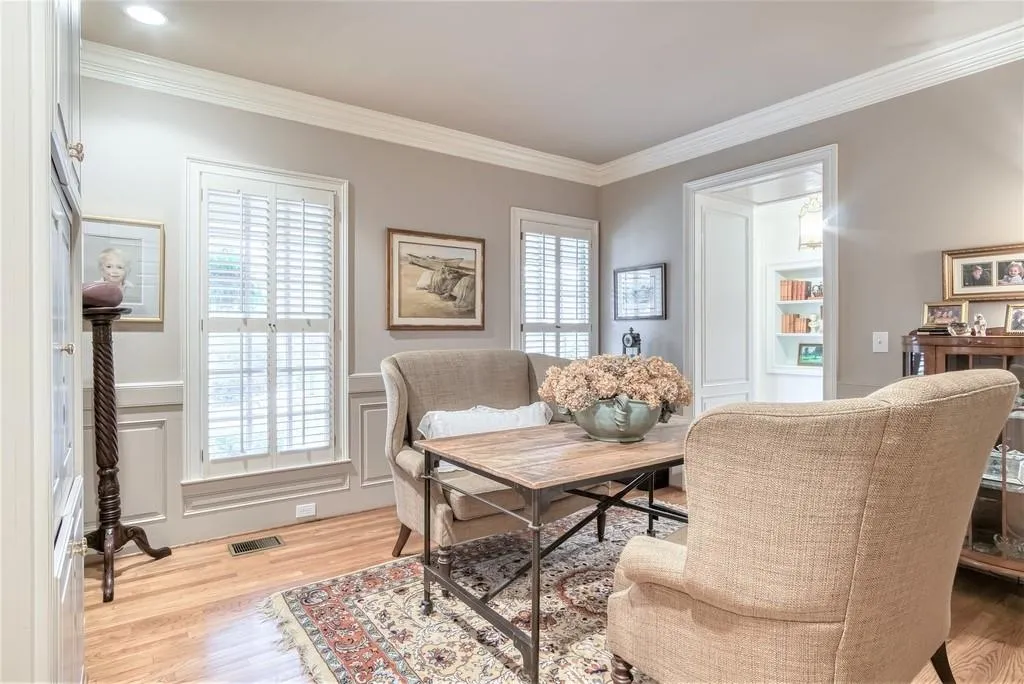 125 Old Stratton Chase Nw, Atlanta, Georgia 30328, 5 Bedrooms Bedrooms, ,5 BathroomsBathrooms,Residential,Sold,125 Old Stratton Chase Nw,6691629