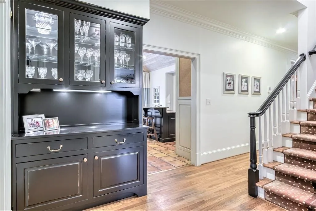 125 Old Stratton Chase Nw, Atlanta, Georgia 30328, 5 Bedrooms Bedrooms, ,5 BathroomsBathrooms,Residential,Sold,125 Old Stratton Chase Nw,6691629
