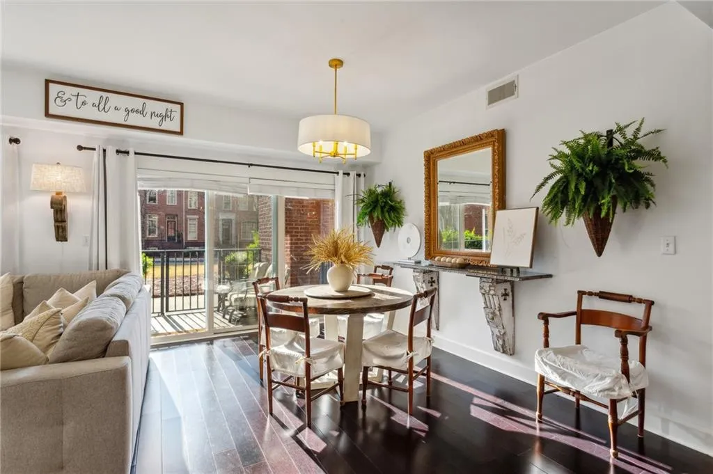 Dining space with convenient access to courtyard