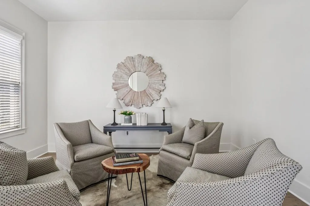 2500 Peachtree Road Nw Unit 405s, Atlanta, Georgia 30305, 2 Bedrooms Bedrooms, ,2 BathroomsBathrooms,Residential,For Sale,2500 Peachtree Road Nw Unit 405s,7644932