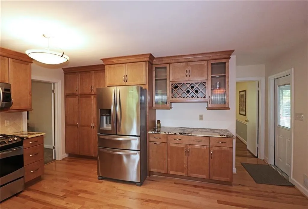 5845 Brookgreen Road, Sandy Springs, Georgia 30328, 4 Bedrooms Bedrooms, ,3 BathroomsBathrooms,Residential,Sold,5845 Brookgreen Road,6689875