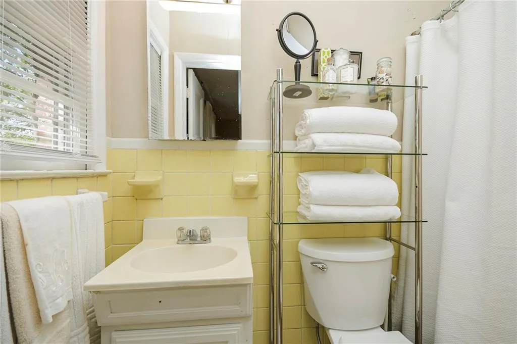 146 Osner Drive, Atlanta, Georgia 30342, 3 Bedrooms Bedrooms, ,2 BathroomsBathrooms,Residential,Sold,146 Osner Drive,6861609 146 Osner Drive, Atlanta, Georgia 30342, 3 Bedrooms Bedrooms, ,2 BathroomsBathrooms,Residential,Sold,146 Osner Drive,6861609