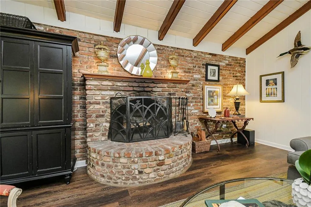 146 Osner Drive, Atlanta, Georgia 30342, 3 Bedrooms Bedrooms, ,2 BathroomsBathrooms,Residential,Sold,146 Osner Drive,6861609 146 Osner Drive, Atlanta, Georgia 30342, 3 Bedrooms Bedrooms, ,2 BathroomsBathrooms,Residential,Sold,146 Osner Drive,6861609