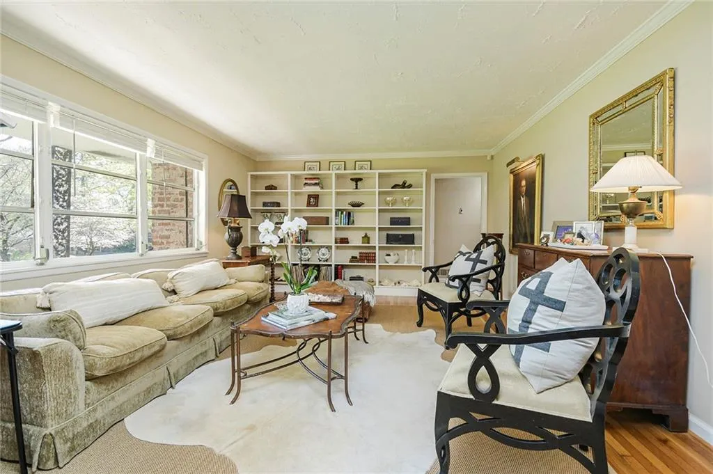 146 Osner Drive, Atlanta, Georgia 30342, 3 Bedrooms Bedrooms, ,2 BathroomsBathrooms,Residential,Sold,146 Osner Drive,6861609 146 Osner Drive, Atlanta, Georgia 30342, 3 Bedrooms Bedrooms, ,2 BathroomsBathrooms,Residential,Sold,146 Osner Drive,6861609