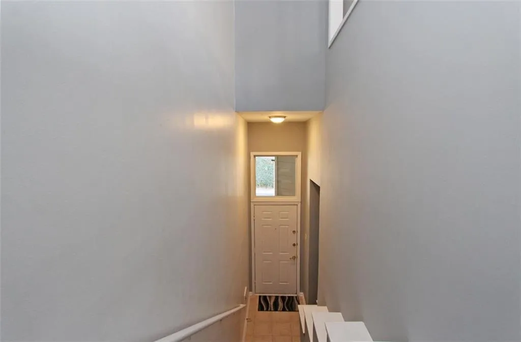 4252 River Green Drive Nw Unit 503, Atlanta, Georgia 30327, 2 Bedrooms Bedrooms, ,2 BathroomsBathrooms,Residential,Sold,4252 River Green Drive Nw Unit 503,5782189