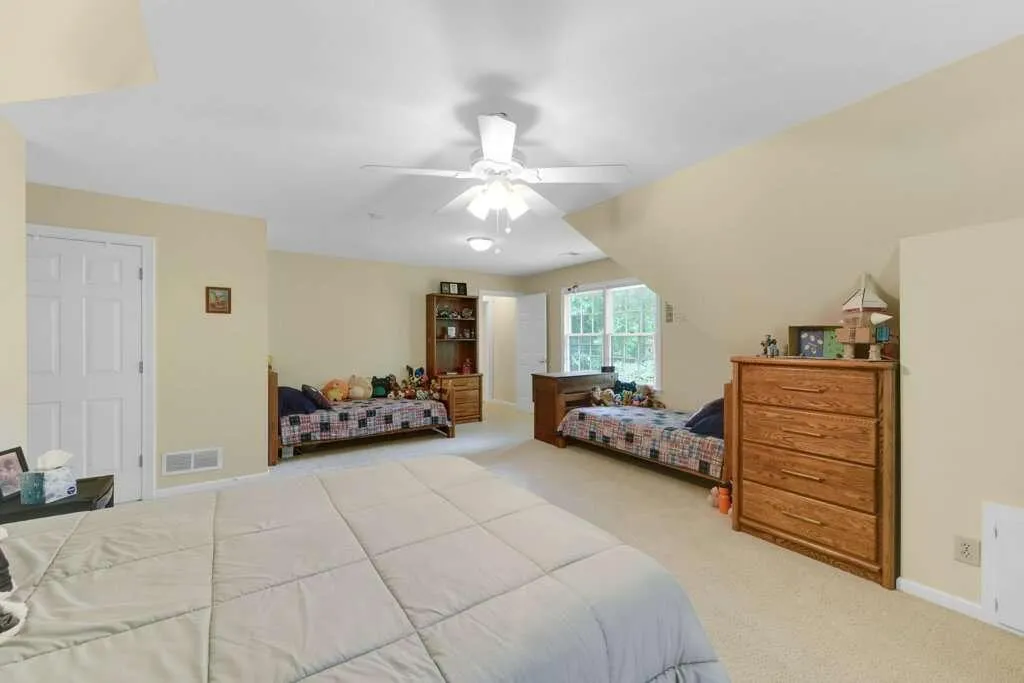 2935 Coles Way, Sandy Springs, Georgia 30350, 5 Bedrooms Bedrooms, ,4 BathroomsBathrooms,Residential,Sold,2935 Coles Way,7122168