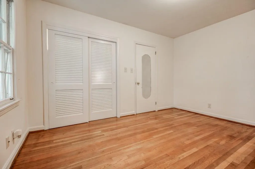5555 Sherrell Drive Ne, Sandy Springs, Georgia 30342, 2 Bedrooms Bedrooms, ,2 BathroomsBathrooms,Residential,Sold,5555 Sherrell Drive Ne,5608136