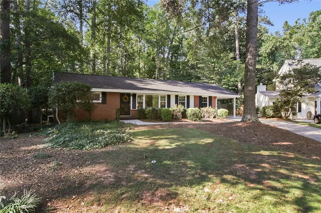 1782 Warren Court Nw, Atlanta, Georgia 30318, 3 Bedrooms Bedrooms, ,2 BathroomsBathrooms,Residential,Sold,1782 Warren Court Nw,5751896