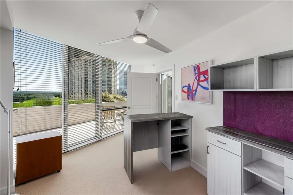 700 Park Regency Place Ne Unit 2201, Atlanta, Georgia 30326, 3 Bedrooms Bedrooms, ,2 BathroomsBathrooms,Residential,For Sale,700 Park Regency Place Ne Unit 2201,7612692