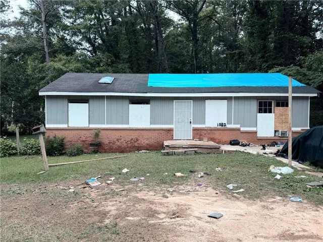 1582 Bridgeport Drive Nw, Atlanta, Georgia 30318