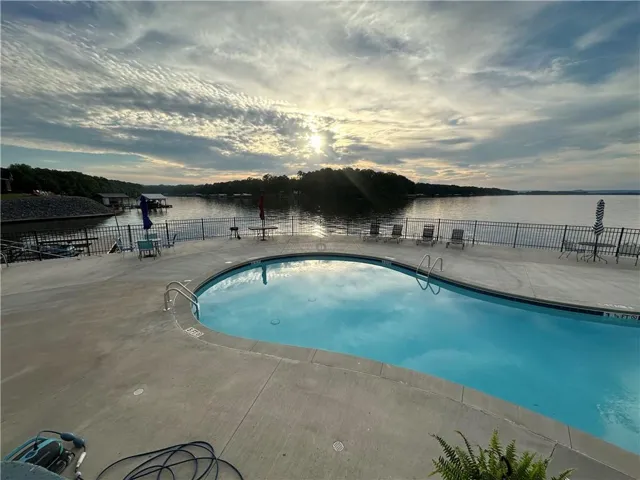 600 County Road 531 Unit 207, Centre, Alabama 35960
