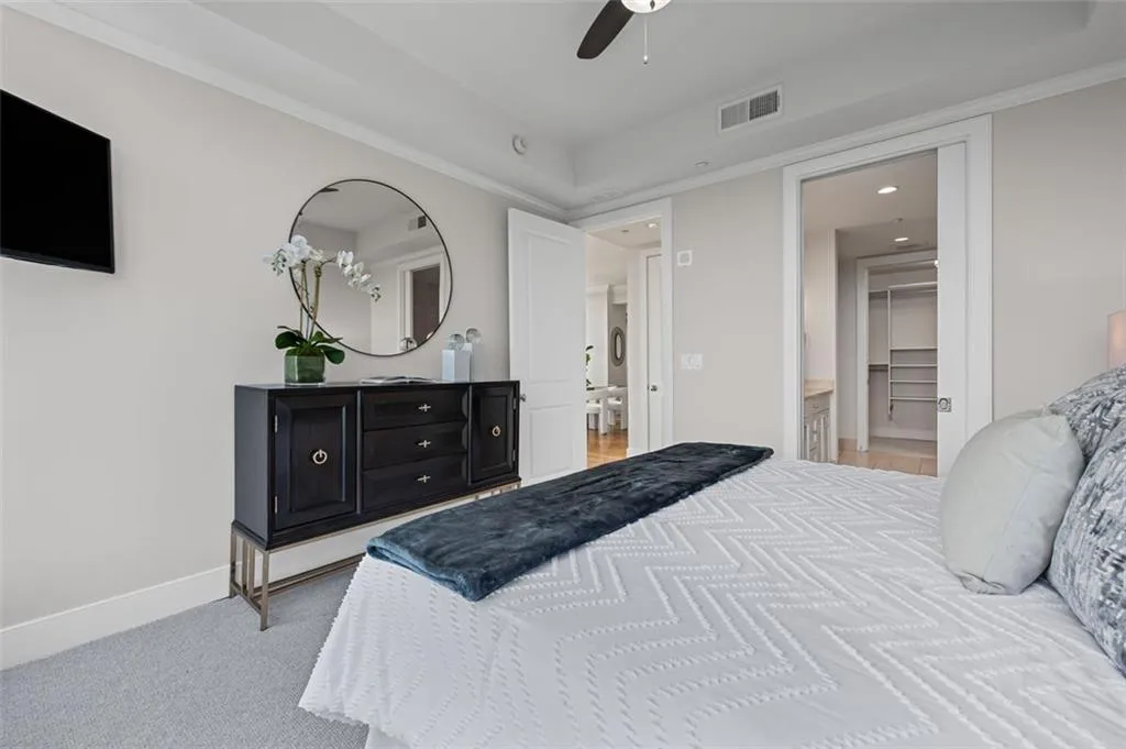 3630 Peachtree Road Ne Unit 2408, Atlanta, Georgia 30326, 1 Bedroom Bedrooms, ,1 BathroomBathrooms,Residential,For Sale,3630 Peachtree Road Ne Unit 2408,7592367