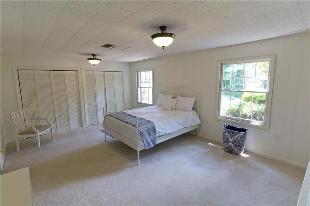 330 Elden Drive, Atlanta, Georgia 30342, 4 Bedrooms Bedrooms, ,3 BathroomsBathrooms,Residential,Sold,330 Elden Drive,5707270