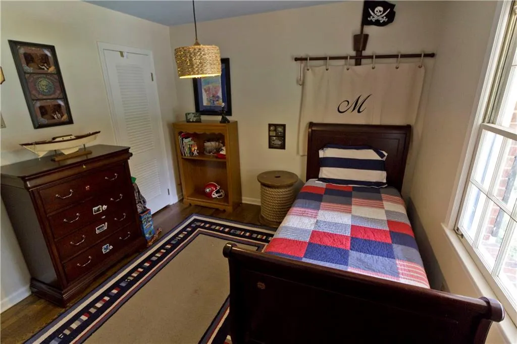 330 Elden Drive, Atlanta, Georgia 30342, 4 Bedrooms Bedrooms, ,3 BathroomsBathrooms,Residential,Sold,330 Elden Drive,5707270