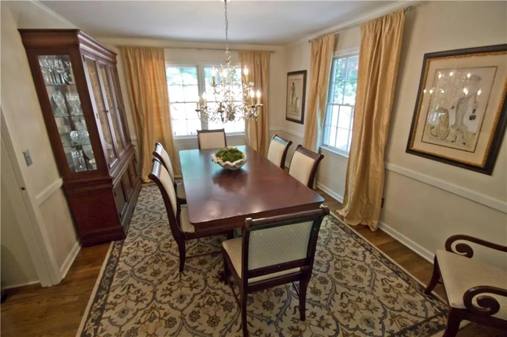 330 Elden Drive, Atlanta, Georgia 30342, 4 Bedrooms Bedrooms, ,3 BathroomsBathrooms,Residential,Sold,330 Elden Drive,5707270