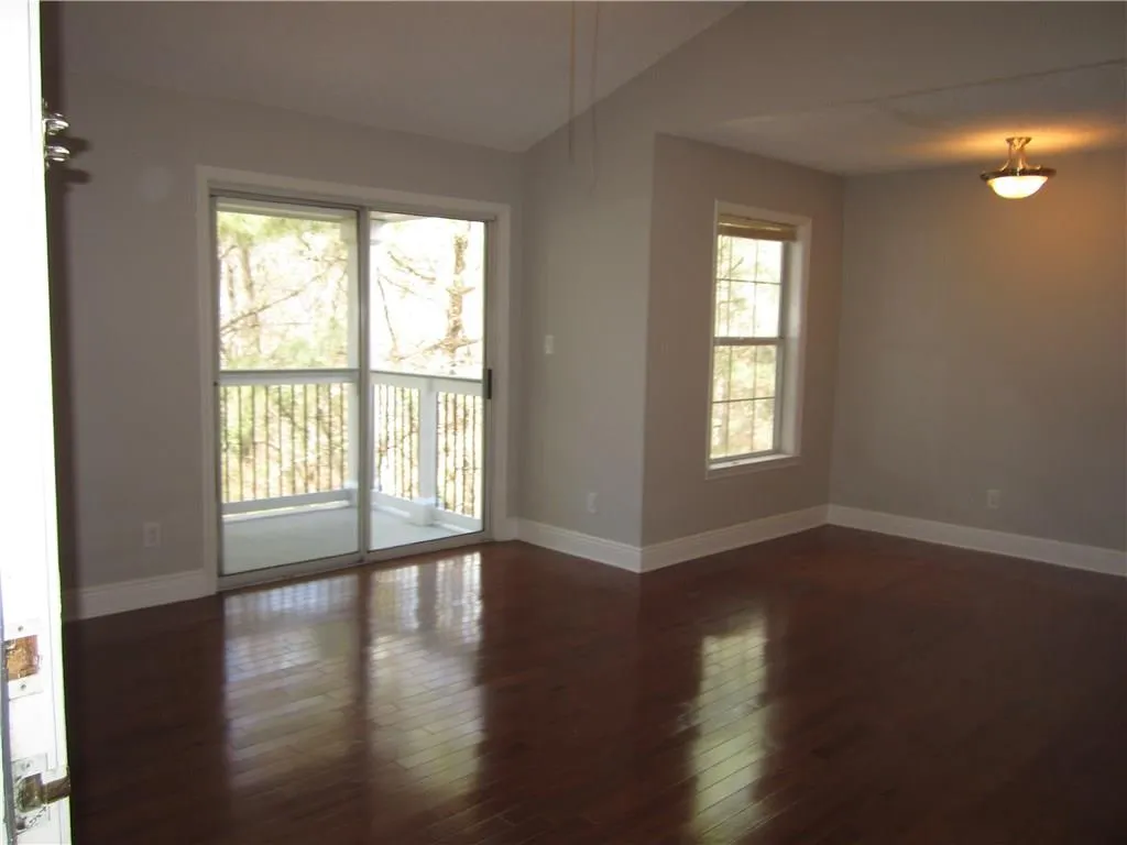 1304 Santa Fe Parkway, Sandy Springs, Georgia 30350, 1 Bedroom Bedrooms, ,1 BathroomBathrooms,Residential,Sold,1304 Santa Fe Parkway,5829391