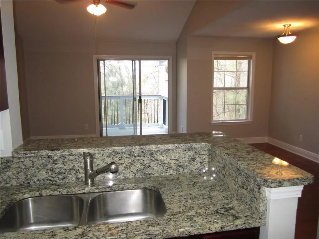 1304 Santa Fe Parkway, Sandy Springs, Georgia 30350, 1 Bedroom Bedrooms, ,1 BathroomBathrooms,Residential,Sold,1304 Santa Fe Parkway,5829391