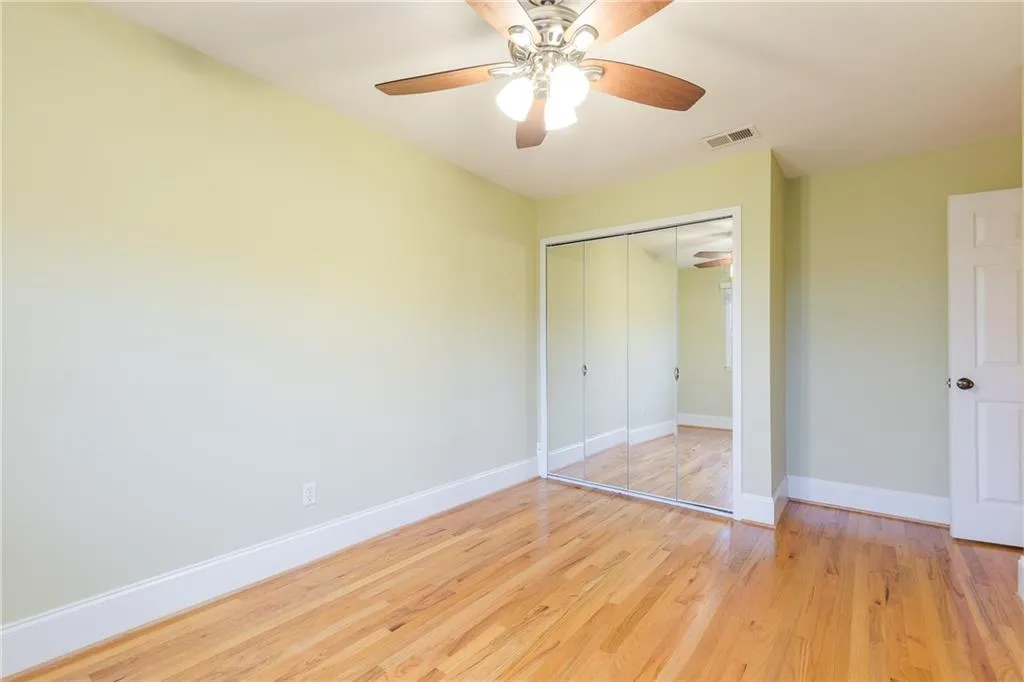 6520 Roswell Road Unit 80, Sandy Springs, Georgia 30328, 3 Bedrooms Bedrooms, ,2 BathroomsBathrooms,Residential,Sold,6520 Roswell Road Unit 80,6115631