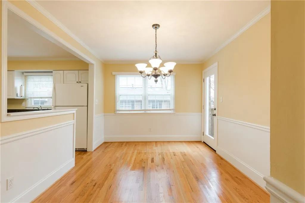 6520 Roswell Road Unit 80, Sandy Springs, Georgia 30328, 3 Bedrooms Bedrooms, ,2 BathroomsBathrooms,Residential,Sold,6520 Roswell Road Unit 80,6115631