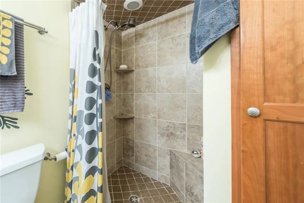 346 Carpenter Drive Unit 19, Atlanta, Georgia 30328, 2 Bedrooms Bedrooms, ,2 BathroomsBathrooms,Residential,Sold,346 Carpenter Drive Unit 19,5828918