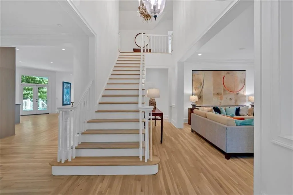 400 Old Ivy Road Ne, Atlanta, Georgia 30342, 6 Bedrooms Bedrooms, ,5 BathroomsBathrooms,Residential,For Sale,400 Old Ivy Road Ne,7687992