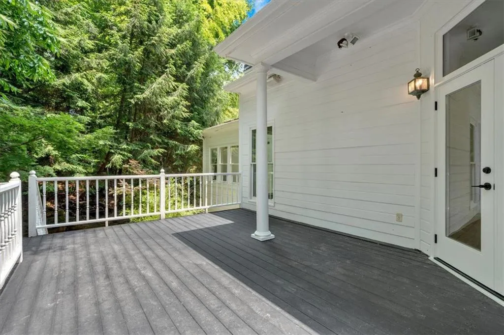 400 Old Ivy Road Ne, Atlanta, Georgia 30342, 6 Bedrooms Bedrooms, ,5 BathroomsBathrooms,Residential,For Sale,400 Old Ivy Road Ne,7687992