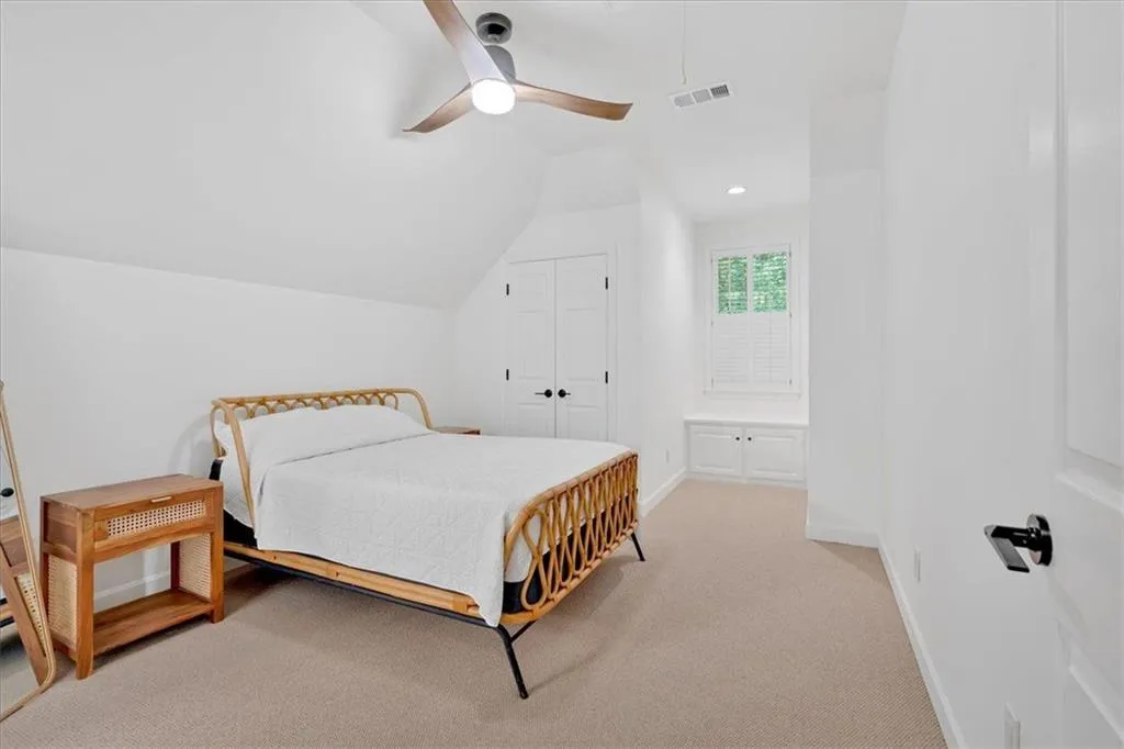 400 Old Ivy Road Ne, Atlanta, Georgia 30342, 6 Bedrooms Bedrooms, ,5 BathroomsBathrooms,Residential,For Sale,400 Old Ivy Road Ne,7687992