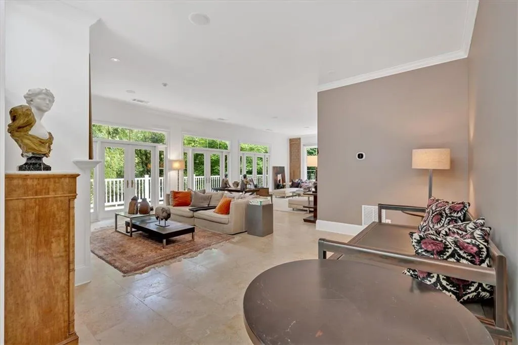 400 Old Ivy Road Ne, Atlanta, Georgia 30342, 6 Bedrooms Bedrooms, ,5 BathroomsBathrooms,Residential,For Sale,400 Old Ivy Road Ne,7687992