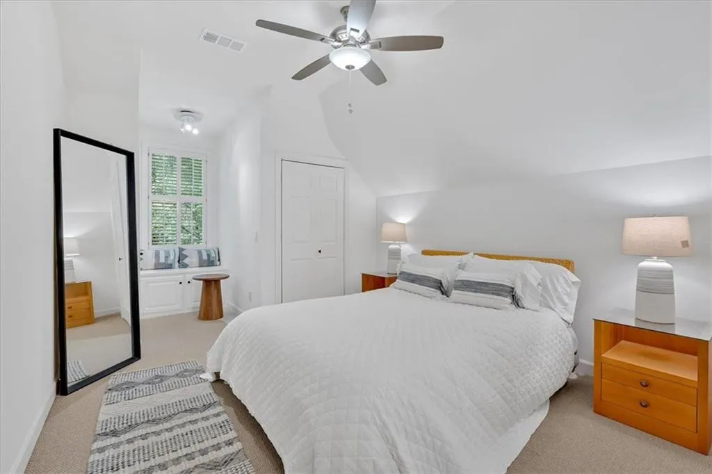 400 Old Ivy Road Ne, Atlanta, Georgia 30342, 6 Bedrooms Bedrooms, ,5 BathroomsBathrooms,Residential,For Sale,400 Old Ivy Road Ne,7687992