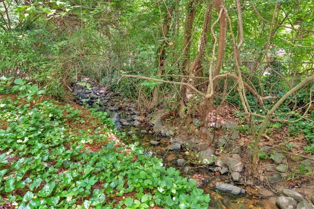 400 Old Ivy Road Ne, Atlanta, Georgia 30342, 6 Bedrooms Bedrooms, ,5 BathroomsBathrooms,Residential,For Sale,400 Old Ivy Road Ne,7687992