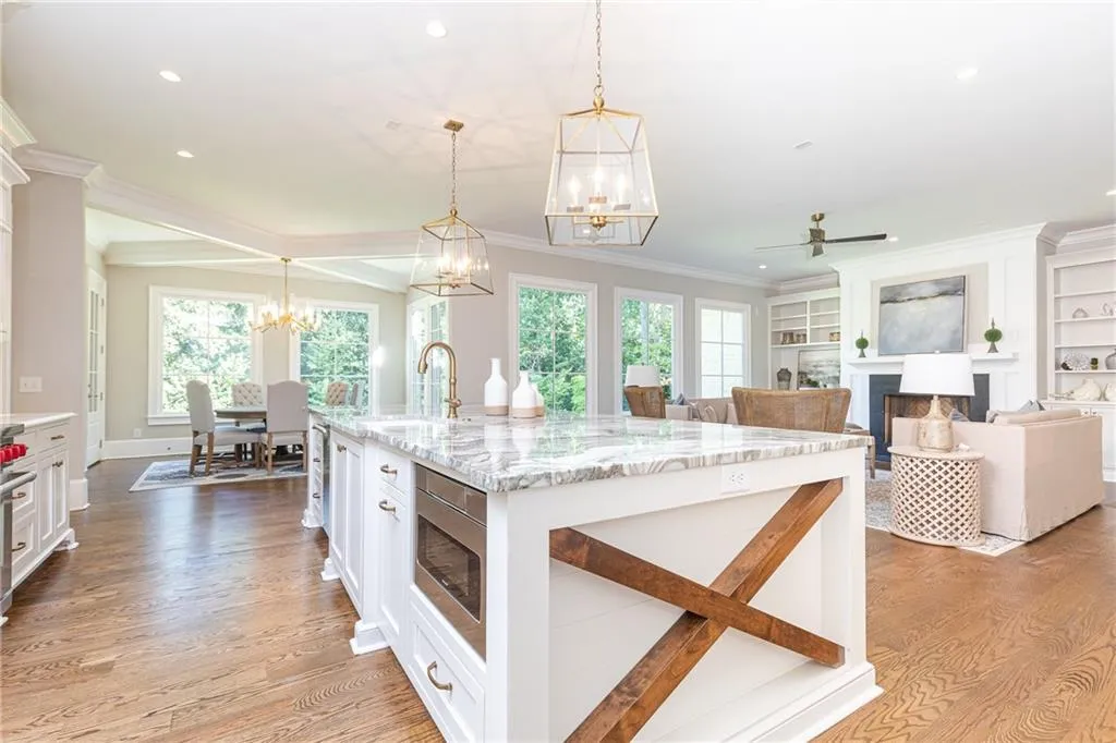 765 Old Post Road, Atlanta, Georgia 30328, 5 Bedrooms Bedrooms, ,5 BathroomsBathrooms,Residential,Sold,765 Old Post Road,6735632