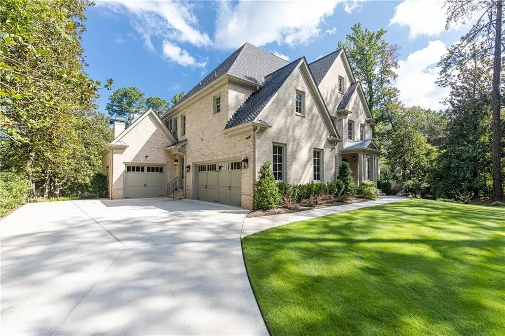 765 Old Post Road, Atlanta, Georgia 30328, 5 Bedrooms Bedrooms, ,5 BathroomsBathrooms,Residential,Sold,765 Old Post Road,6735632