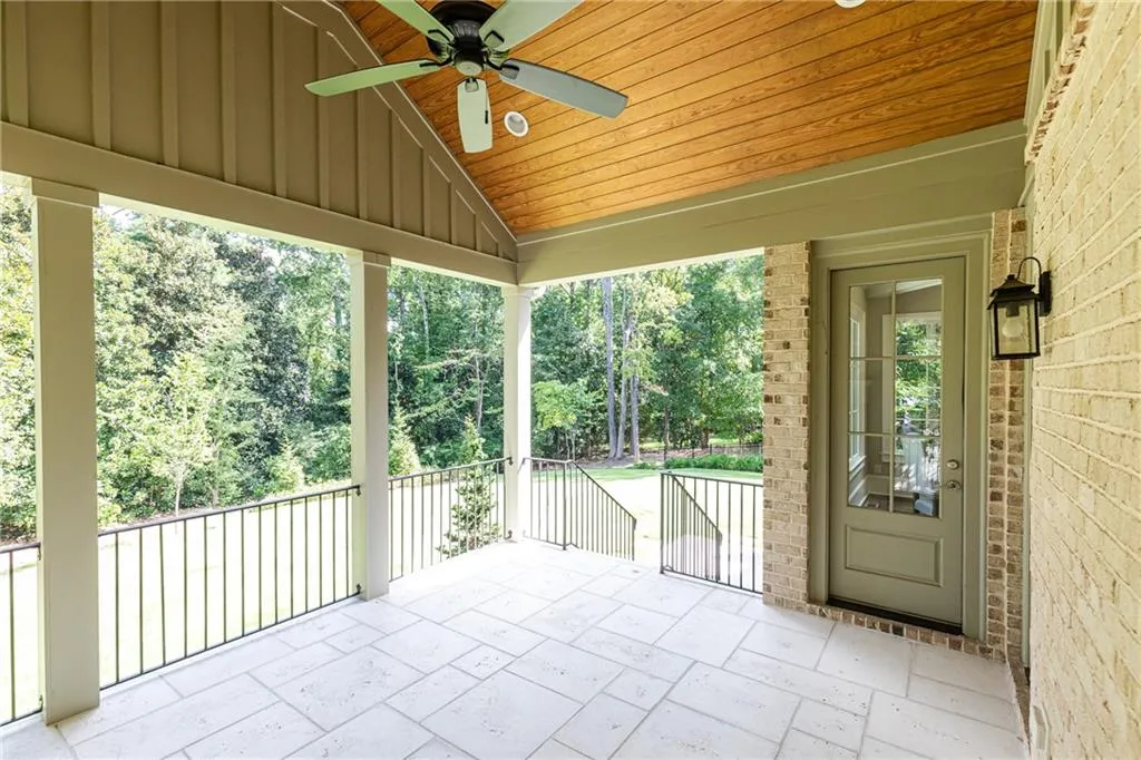 765 Old Post Road, Atlanta, Georgia 30328, 5 Bedrooms Bedrooms, ,5 BathroomsBathrooms,Residential,Sold,765 Old Post Road,6735632