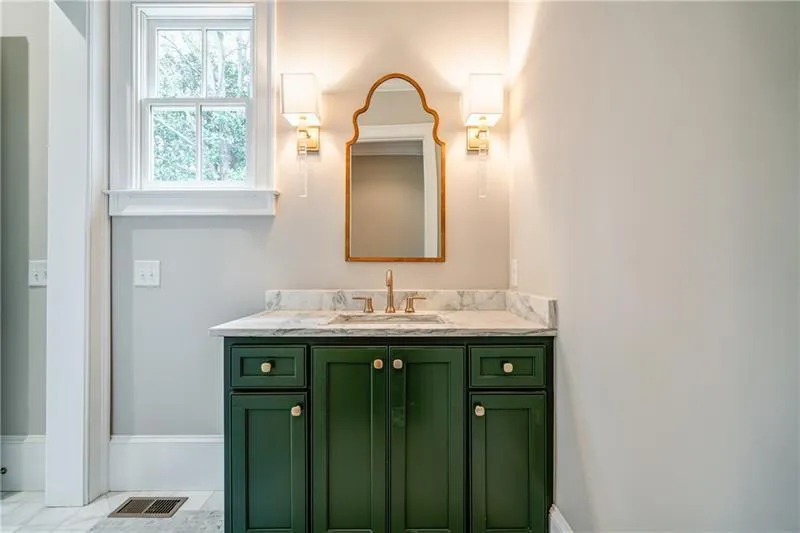 765 Old Post Road, Atlanta, Georgia 30328, 5 Bedrooms Bedrooms, ,5 BathroomsBathrooms,Residential,Sold,765 Old Post Road,6735632